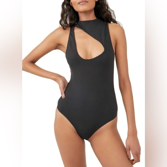 Free People Women’s NWT  Keep It Going Cutout Bodysuit‎ Size Small *Black - Picture 1 of 9